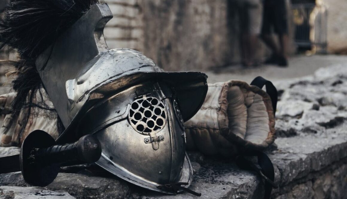 gladiator warrior gear weapons 1931077